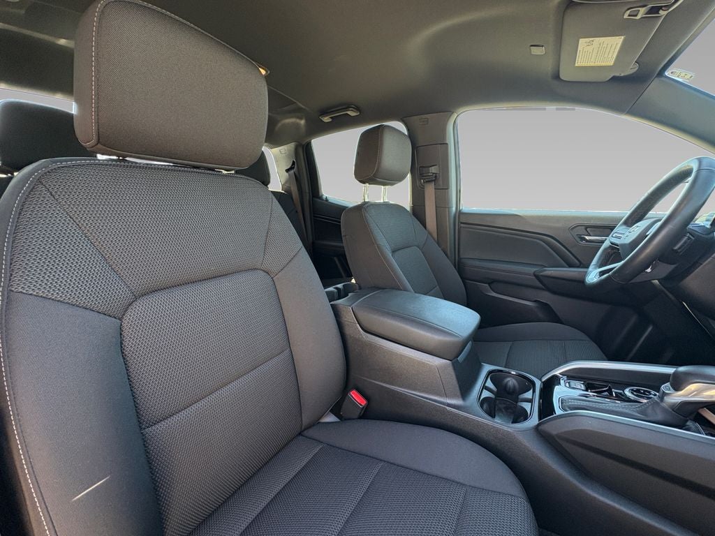 2024 Chevrolet Colorado 4WD LT