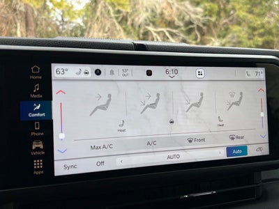 2024 Jeep Wrangler 4-Door Willys 4x4