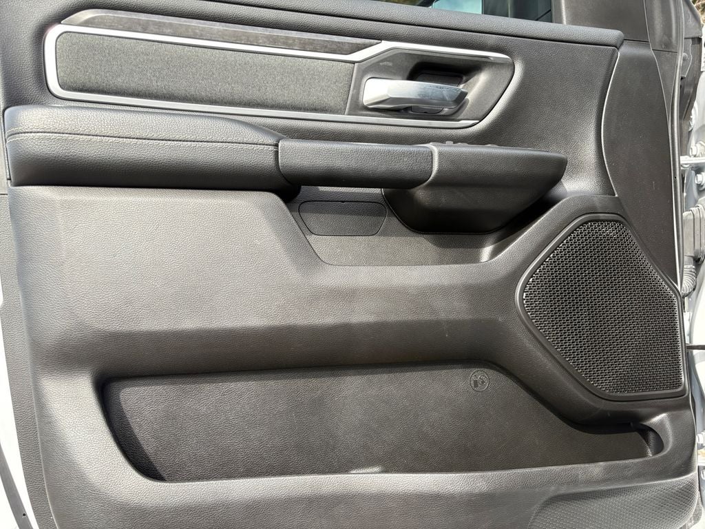 2022 RAM 1500 Big Horn Crew Cab 4x2 5'7' Box