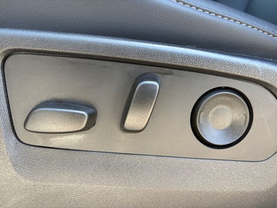 2024 Chevrolet Colorado 2WD LT