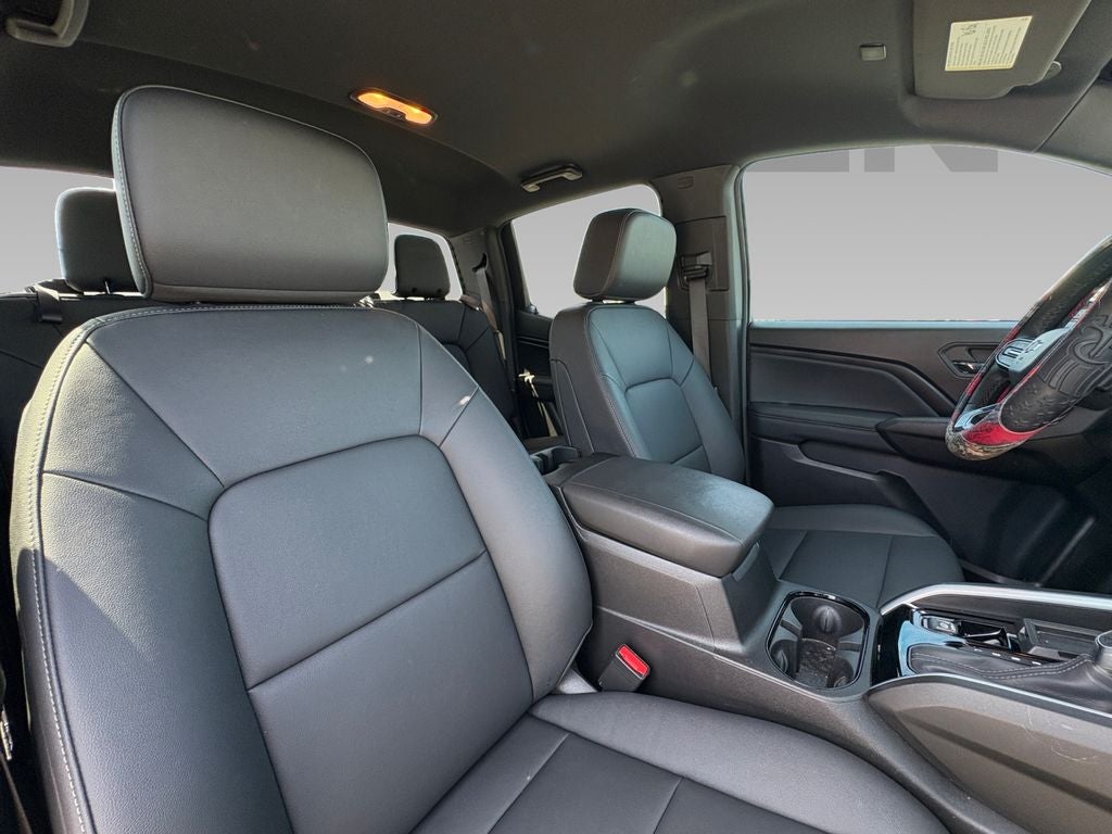 2024 Chevrolet Colorado 2WD LT