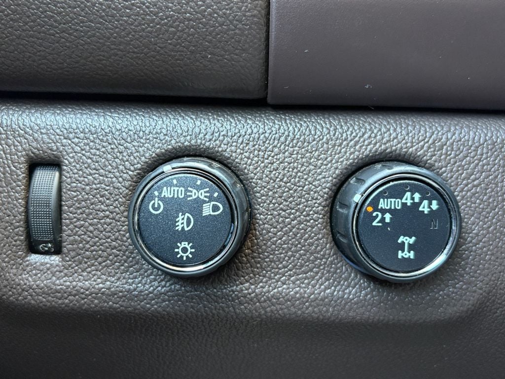 2022 GMC Canyon 4WD Crew Cab Short Box Denali