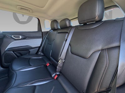 2022 Jeep Compass Latitude Lux 4x4