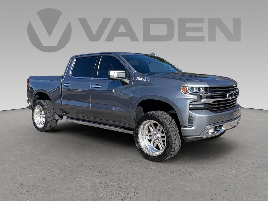 2020 Chevrolet Silverado 1500 4WD Crew Cab Short Bed High Country