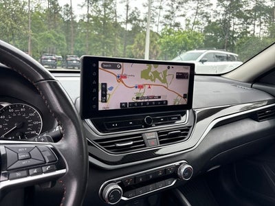 2024 Nissan Altima 2.5 SR