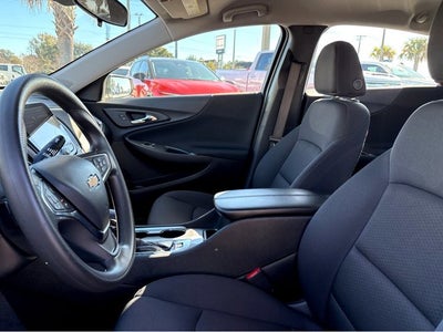 2025 Chevrolet Malibu LT