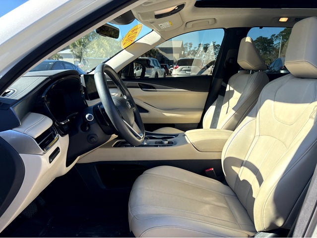 2024 INFINITI QX60 LUXE