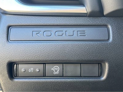 2024 Nissan Pathfinder S