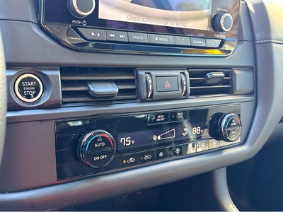 2024 Nissan Pathfinder S