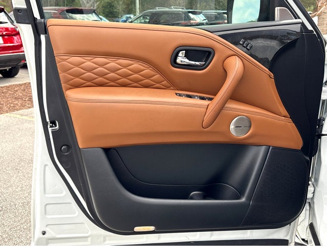 2023 INFINITI QX80 SENSORY