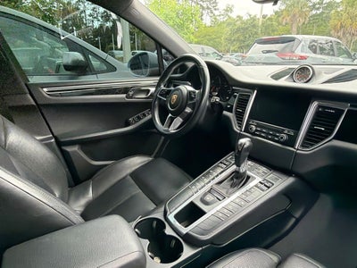 2018 Porsche Macan Base