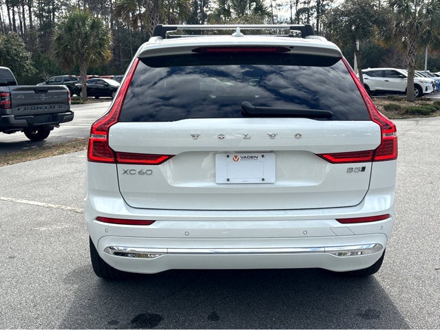2023 Volvo XC60 Ultimate Bright Theme
