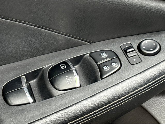 2017 Nissan Maxima Platinum