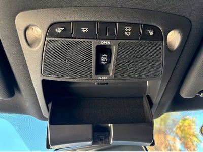 2019 Nissan Maxima SR