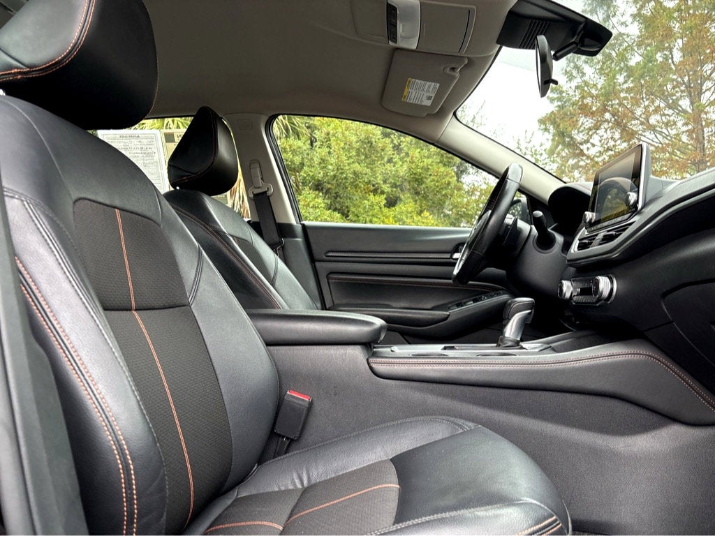 2022 Nissan Altima 2.5 SR