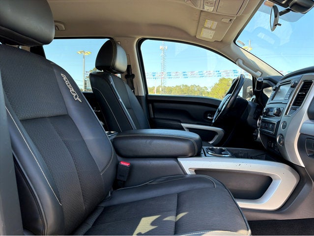 2017 Nissan Titan PRO-4X