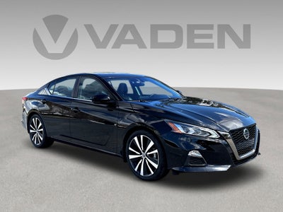 2022 Nissan Altima 2.0 SR