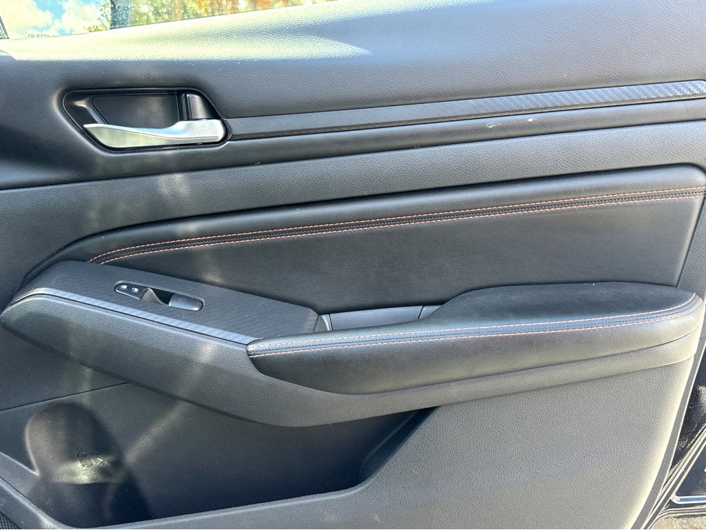 2022 Nissan Altima 2.0 SR