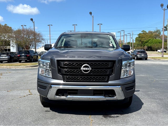 2024 Nissan Titan SV