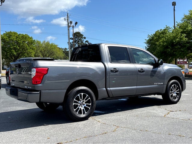2024 Nissan Titan SV