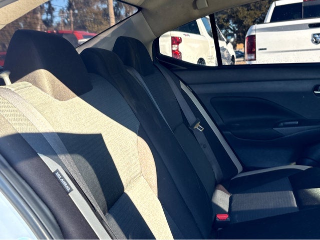 2022 Nissan Versa SV