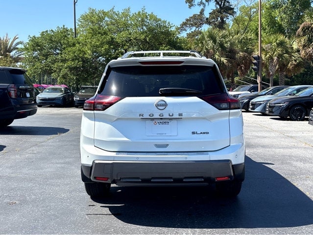 2024 Nissan Rogue SL