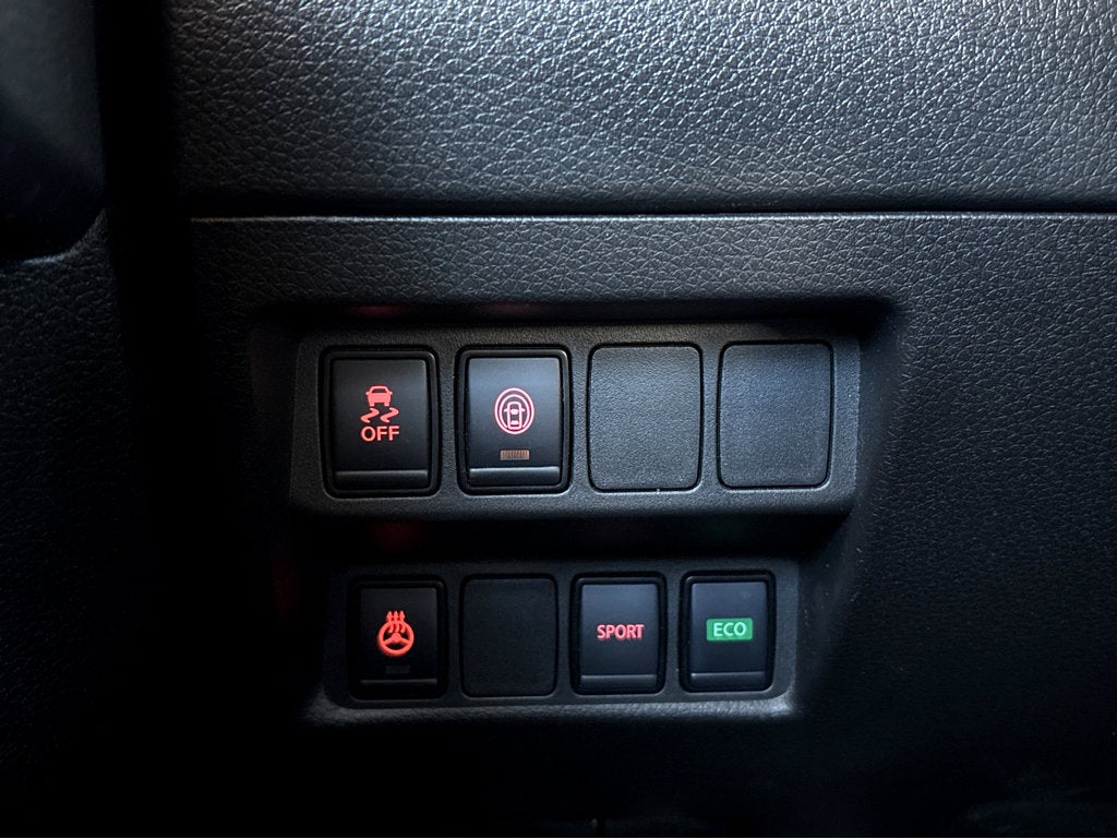 2022 Nissan Rogue Sport SV