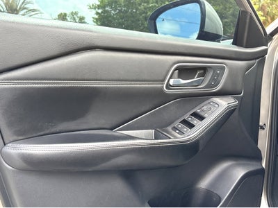 2024 Nissan Rogue Platinum