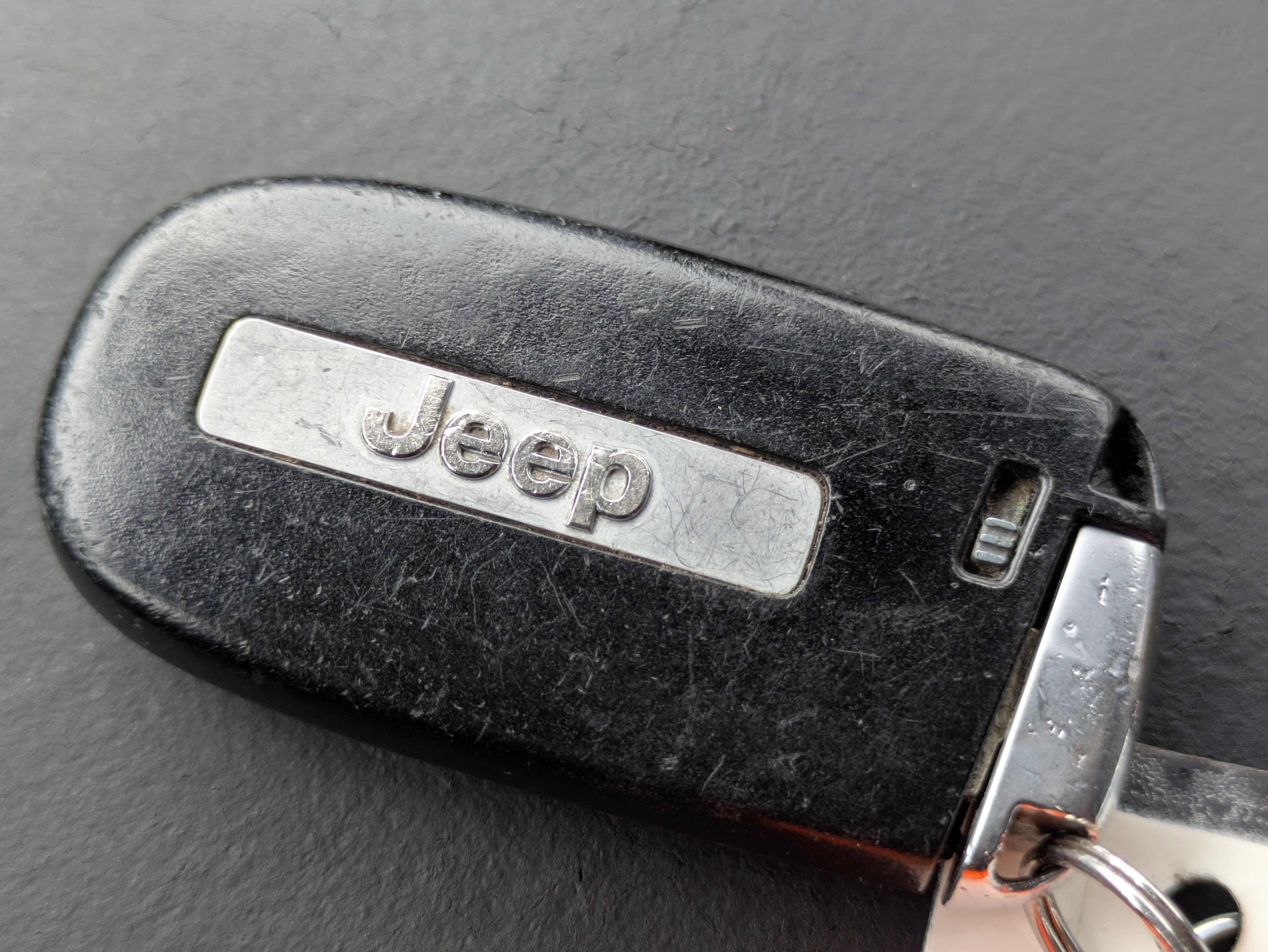 2019 Jeep Grand Cherokee Laredo E
