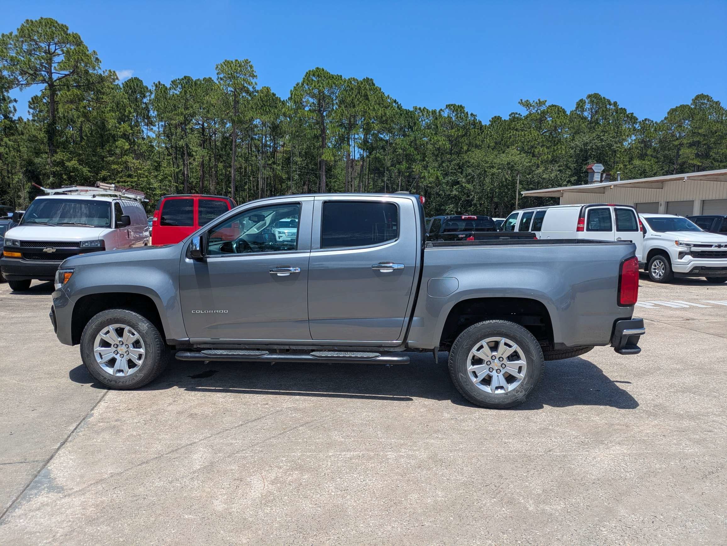 2022 Chevrolet Colorado 2WD LT