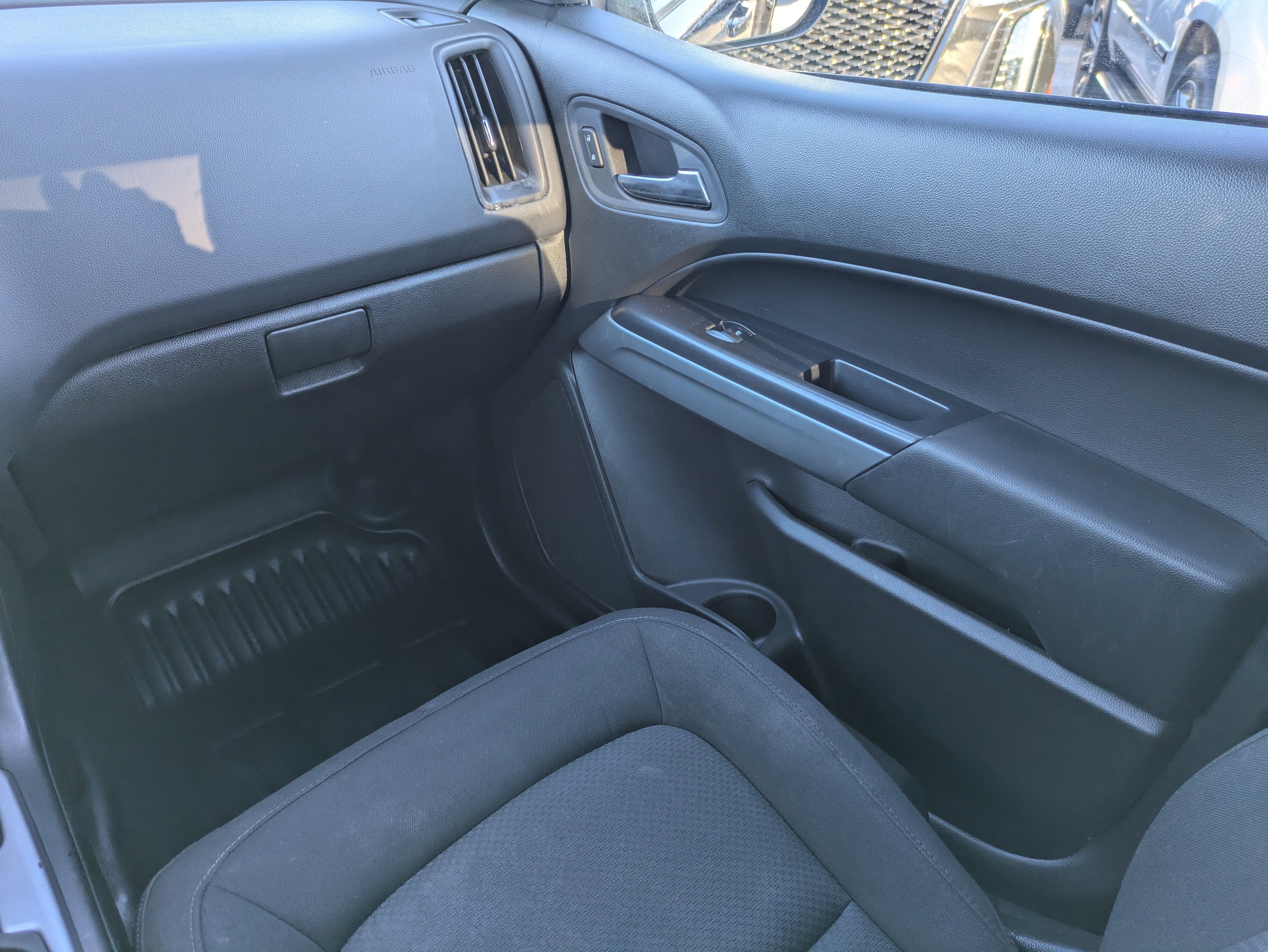 2022 Chevrolet Colorado 2WD LT