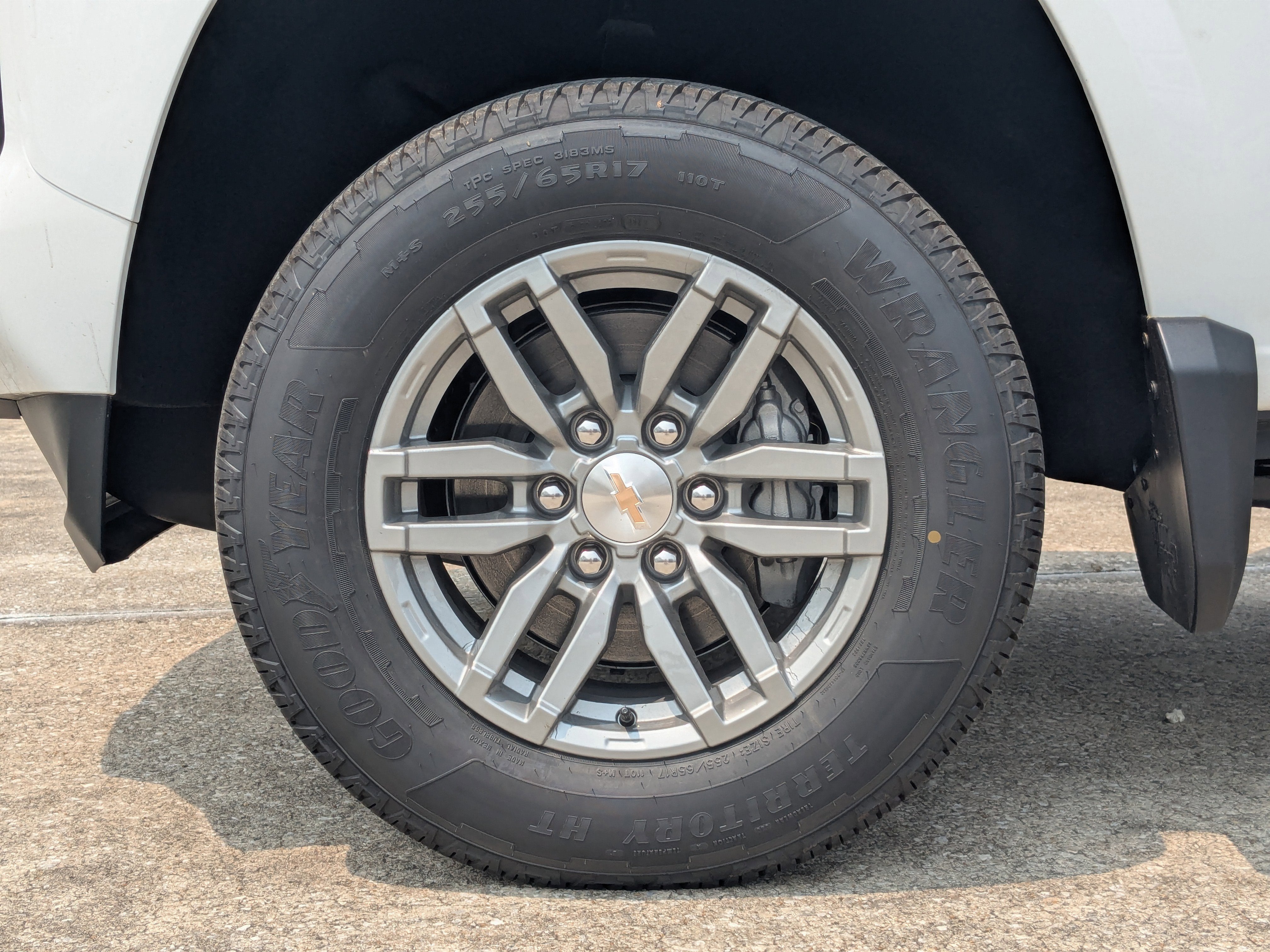 2024 Chevrolet Colorado 2WD LT