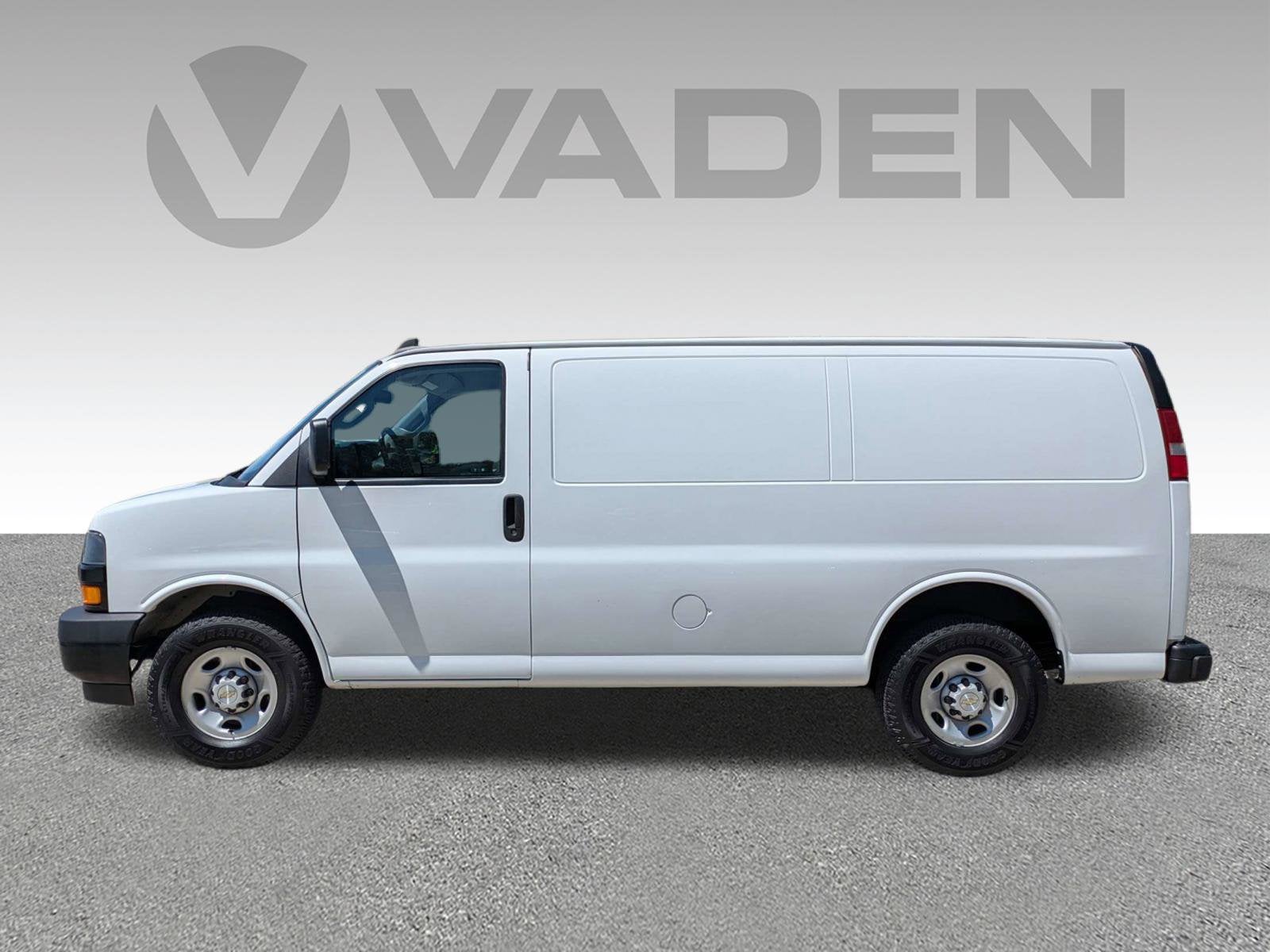 2022 Chevrolet Express Cargo Van Work Van