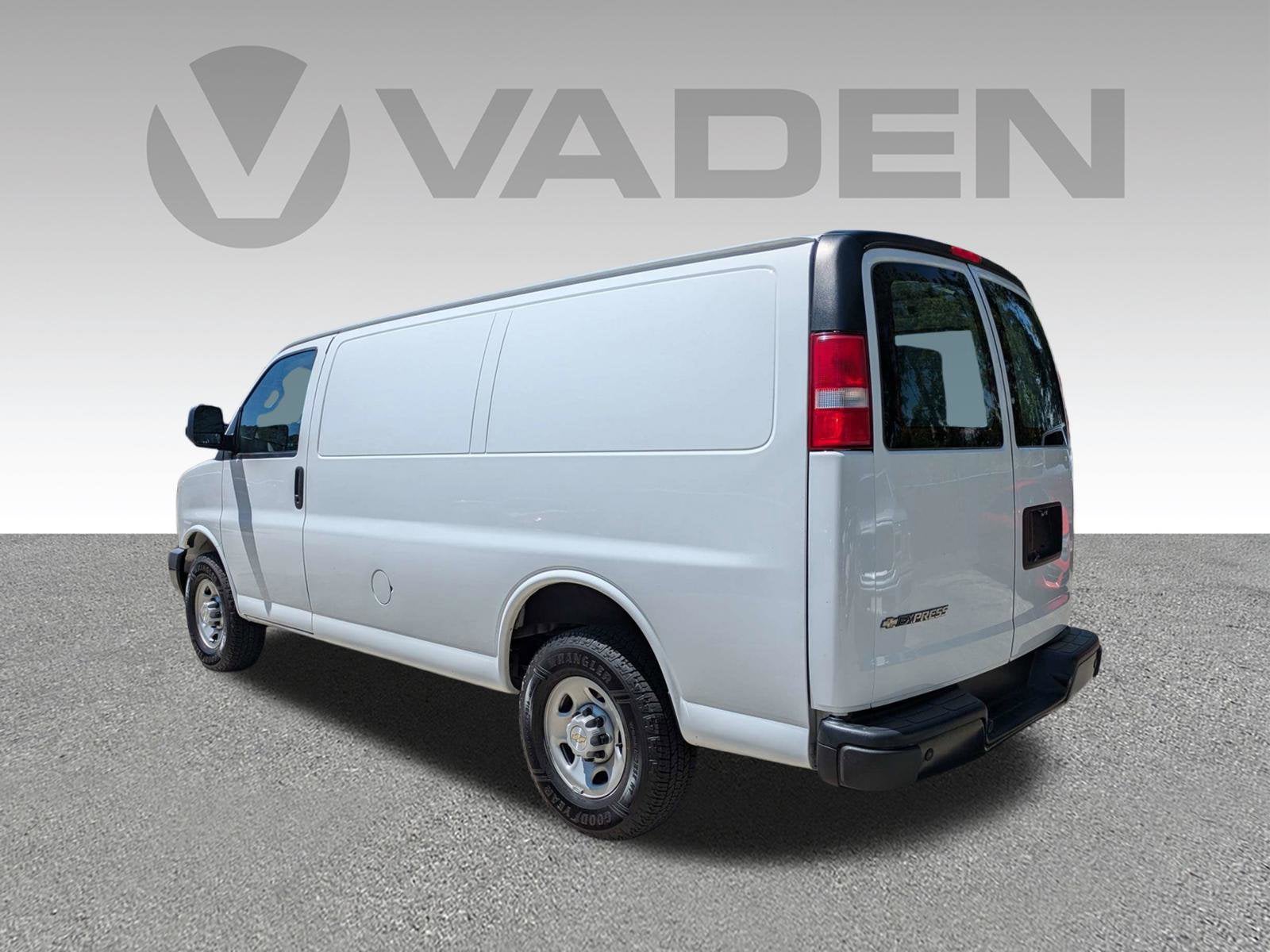 2022 Chevrolet Express Cargo Van Work Van