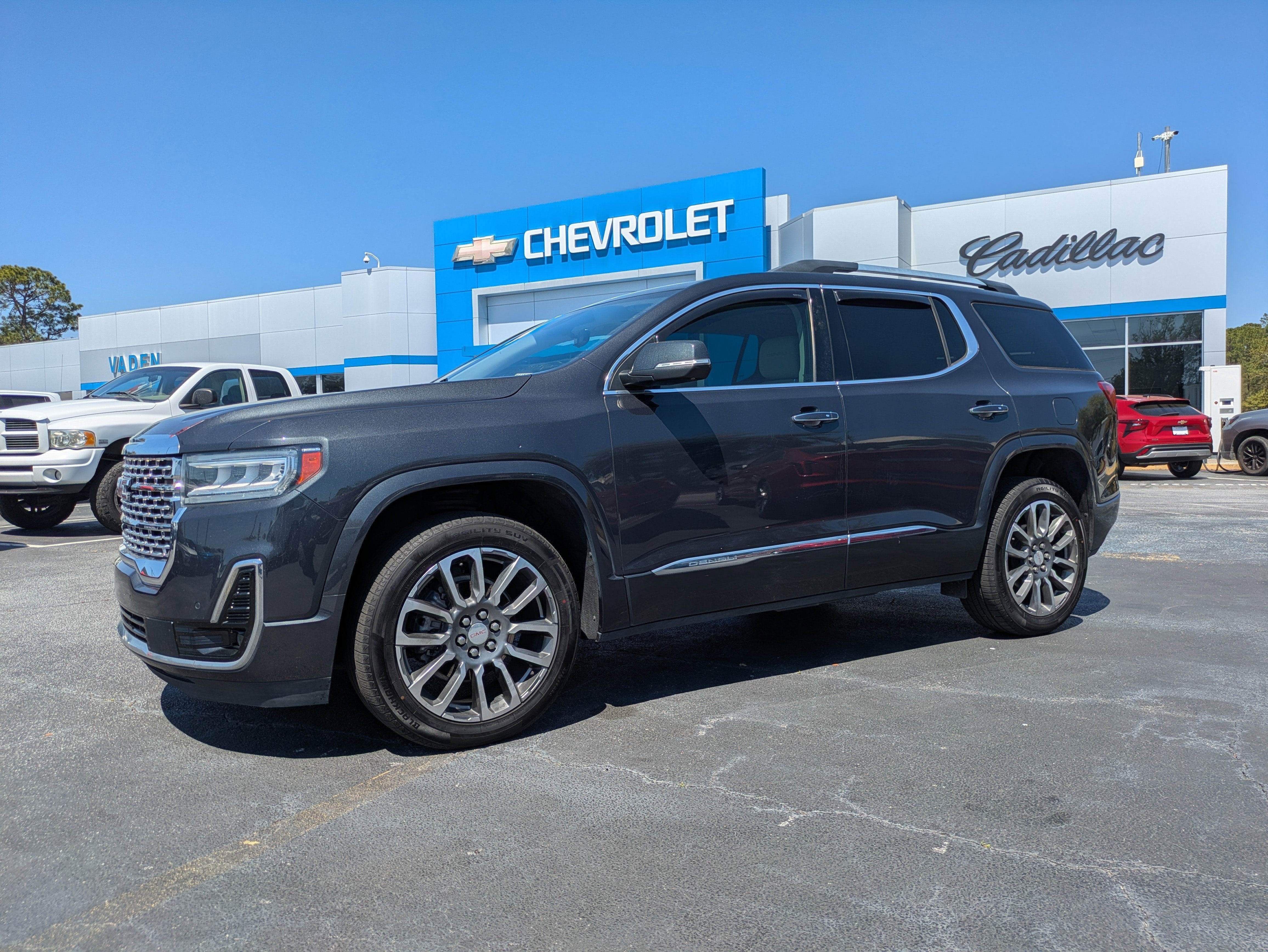 2021 GMC Acadia Denali