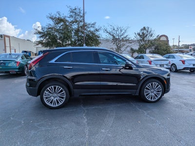 2024 Cadillac XT4 FWD Premium Luxury