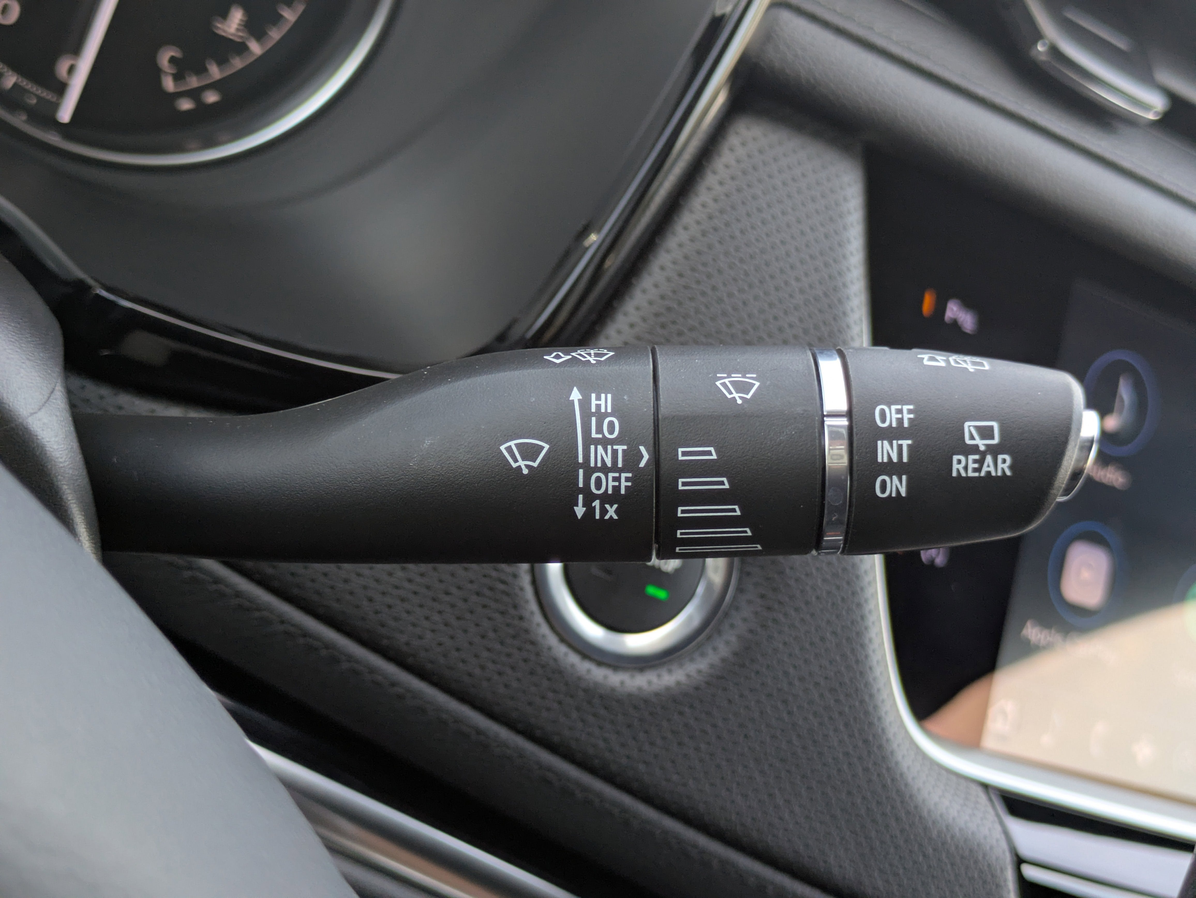 2024 Cadillac XT6 FWD Luxury