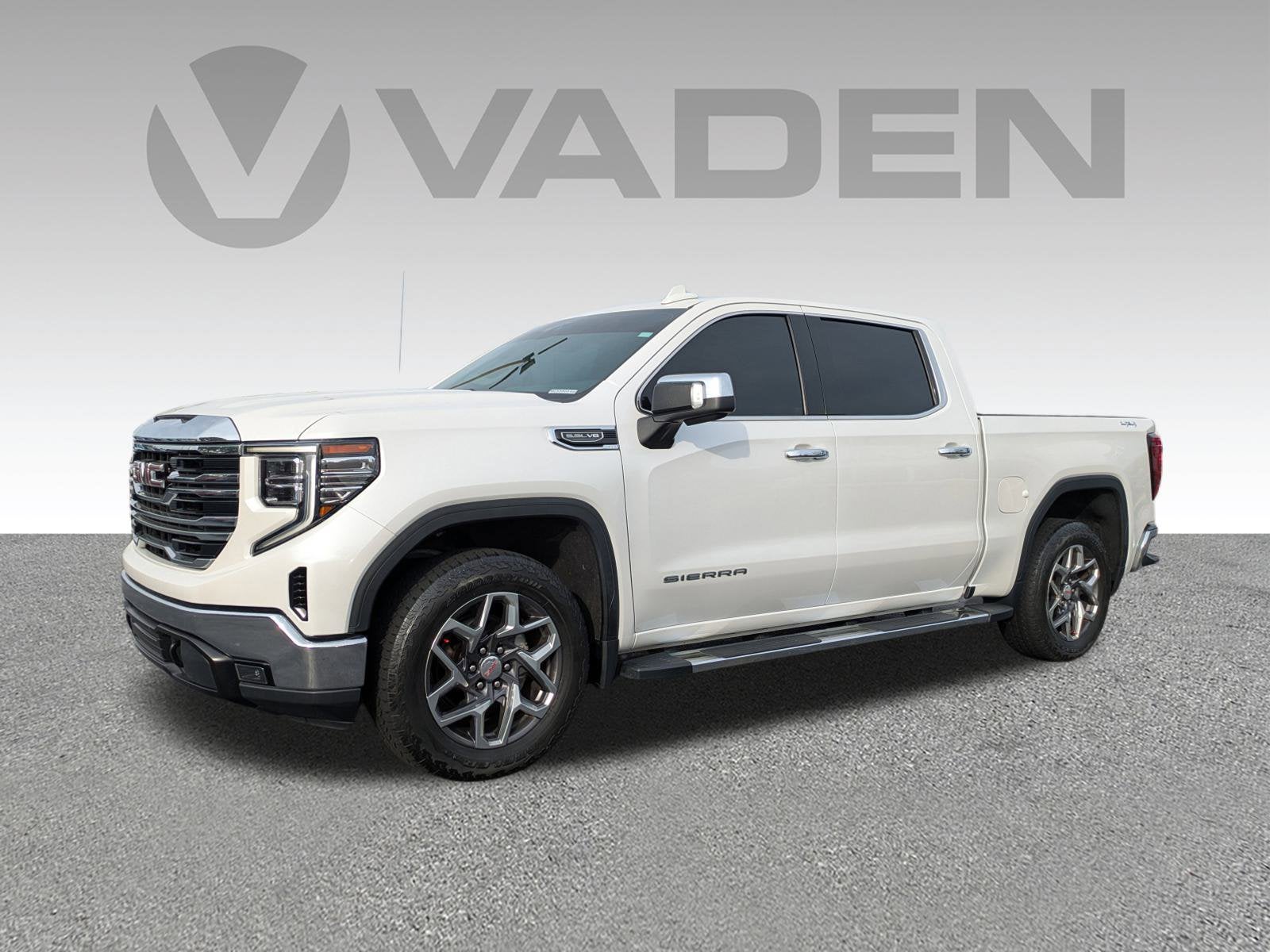 2022 GMC Sierra 1500 SLT