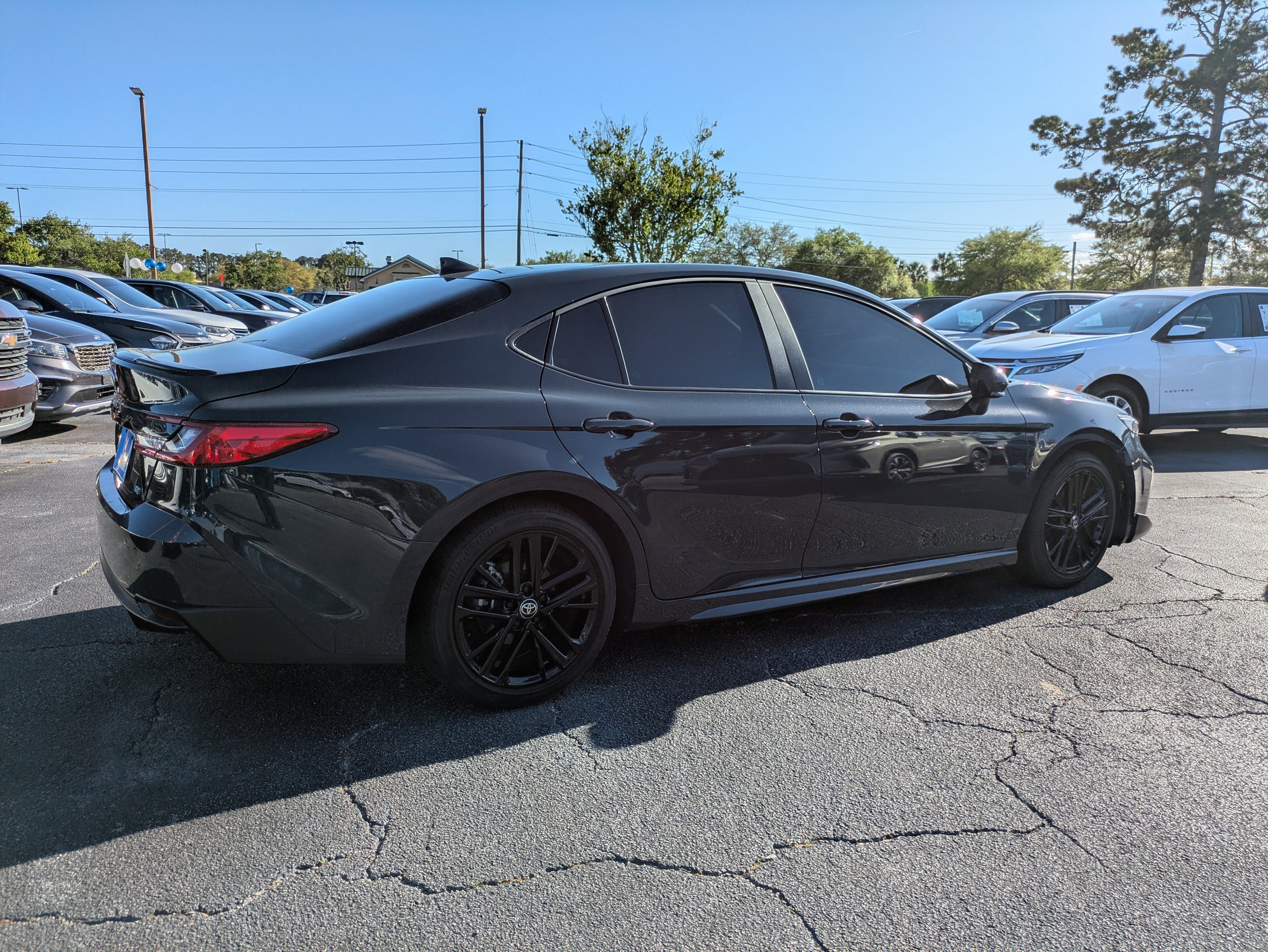 2025 Toyota Camry SE