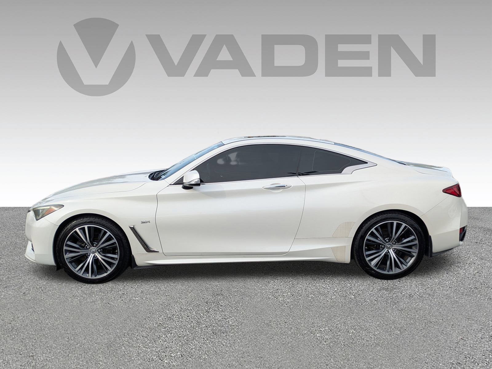 2019 INFINITI Q60 3.0t LUXE