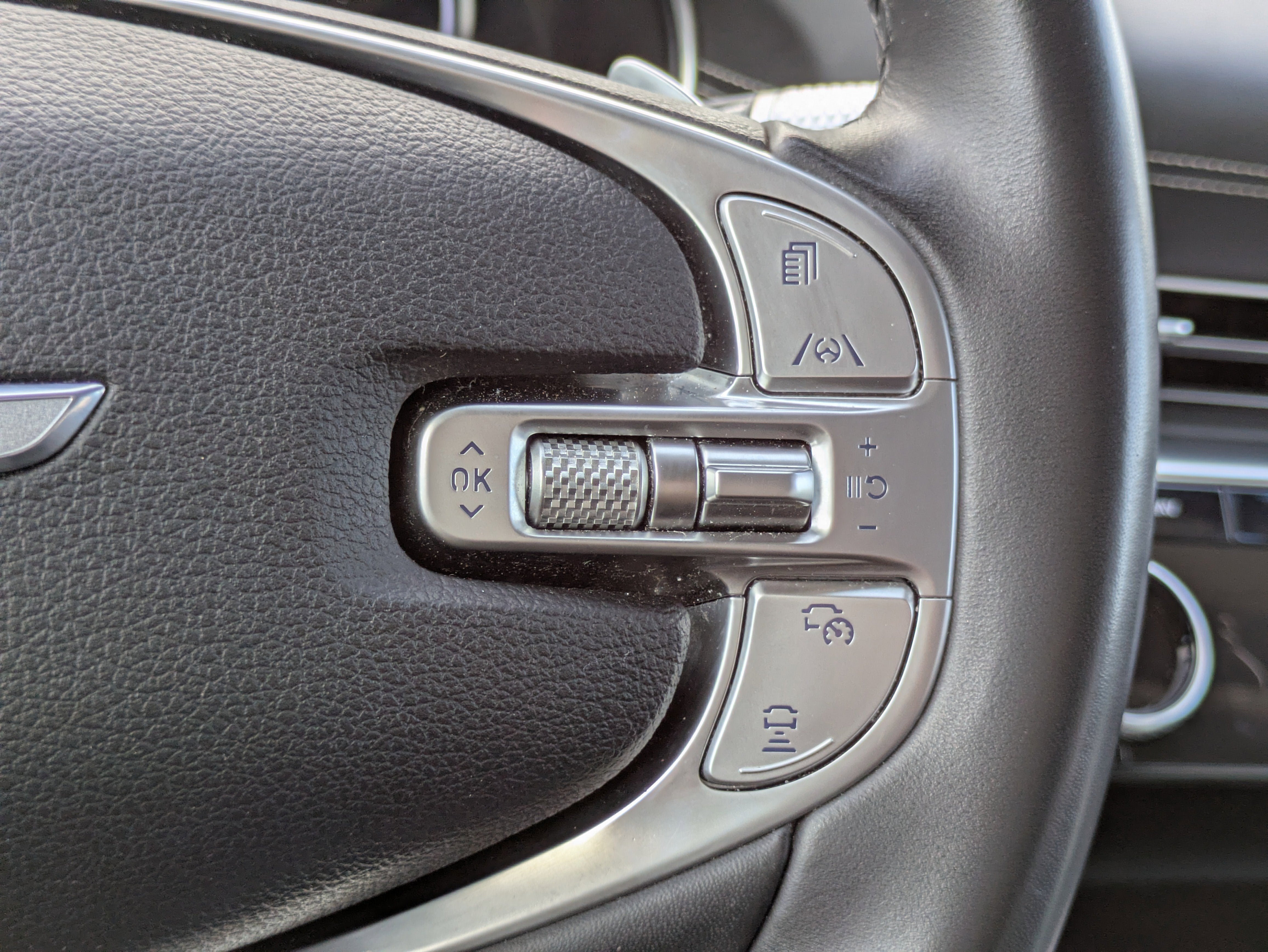 2021 Genesis G70 2.0T