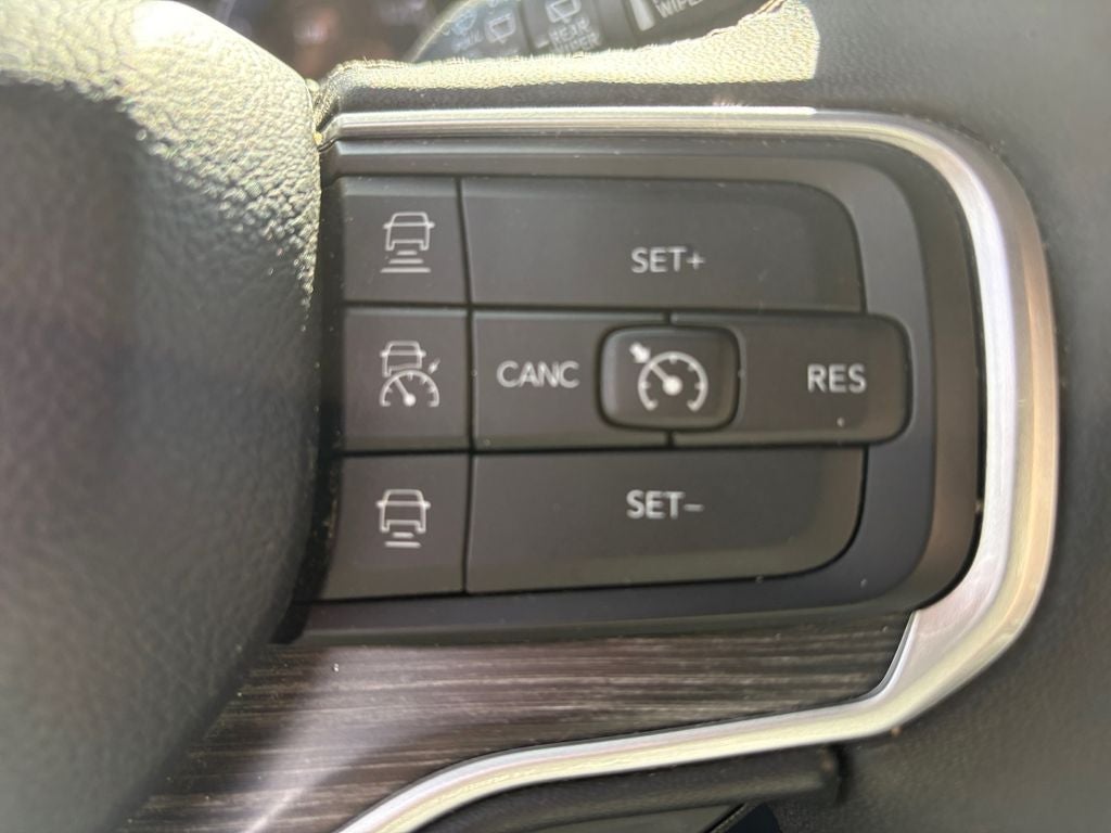 2024 Jeep Wagoneer L Series II 4x4