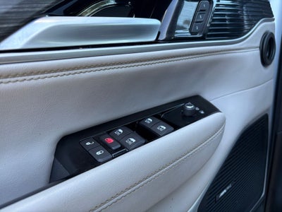 2024 Jeep Wagoneer Series II 4x2