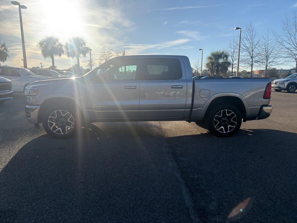 2025 RAM 1500 Laramie Crew Cab 4x4 5'7' Box