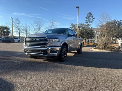 2025 RAM 1500 Laramie Crew Cab 4x4 5'7' Box