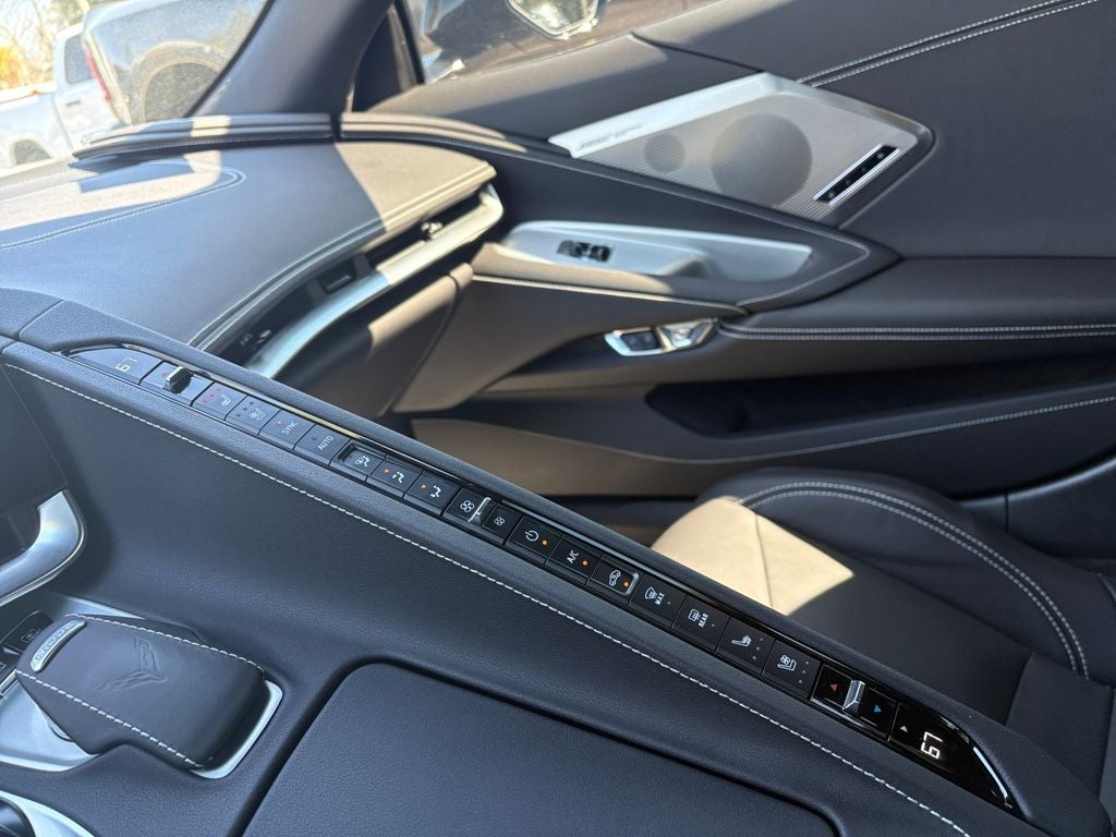 2023 Chevrolet Corvette Stingray RWD Coupe 2LT