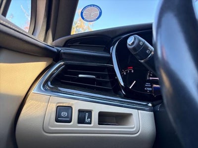 2019 Cadillac XT5 Standard