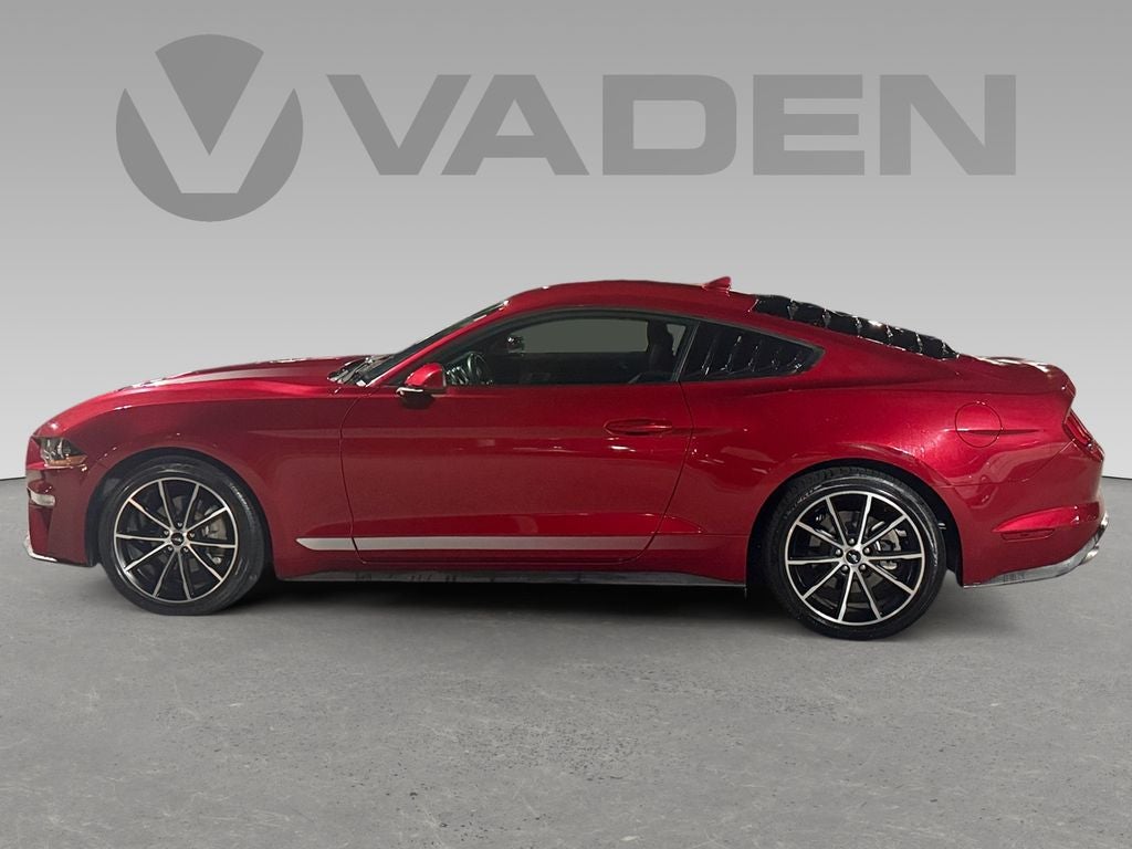 2021 Ford Mustang EcoBoost