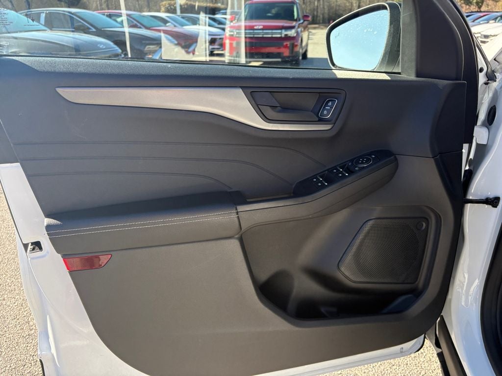 2024 Ford Escape Base