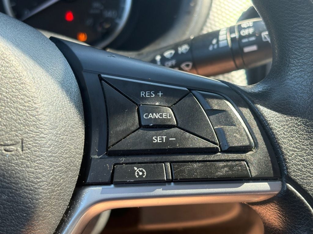 2019 Nissan Kicks S